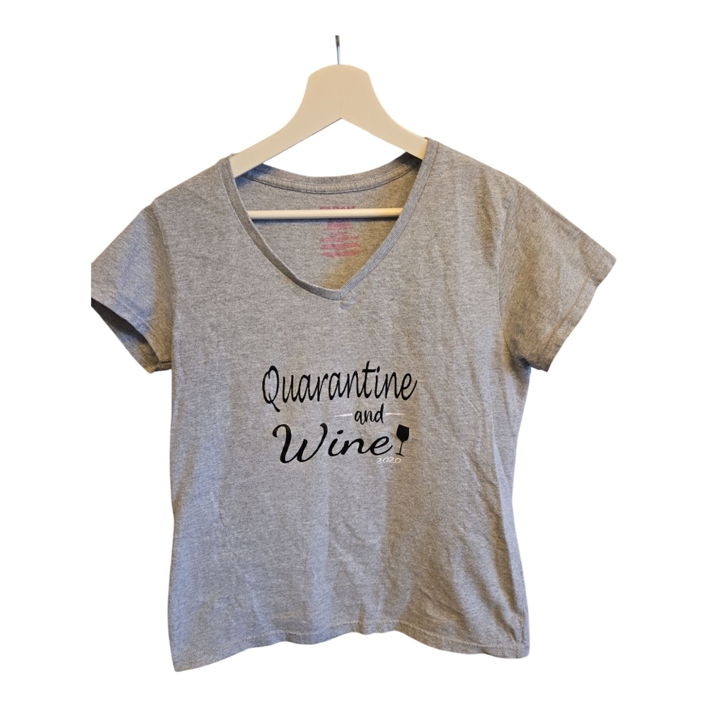 GILDAN Gray V-Neck Graphic Tee - Picture 2 of 5